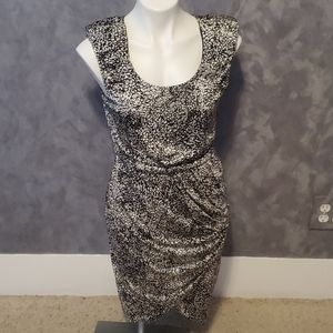 Apostrophe Black & White Sleeveless Dress Sz Small